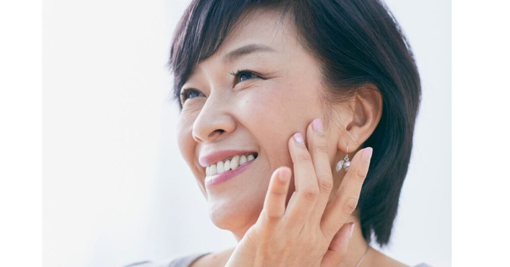 笑顔の女性